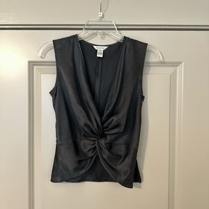 Vintage silky twist front top